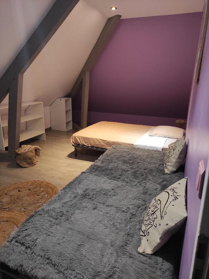 Agreable Et Spacieuse Chambre Familiale Sansac-de-Marmiesse Exterior foto
