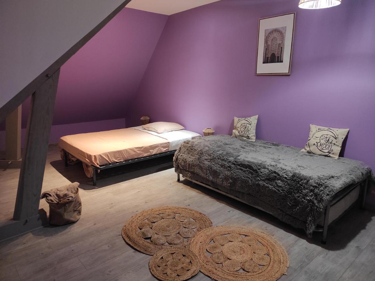 Agreable Et Spacieuse Chambre Familiale Sansac-de-Marmiesse Exterior foto
